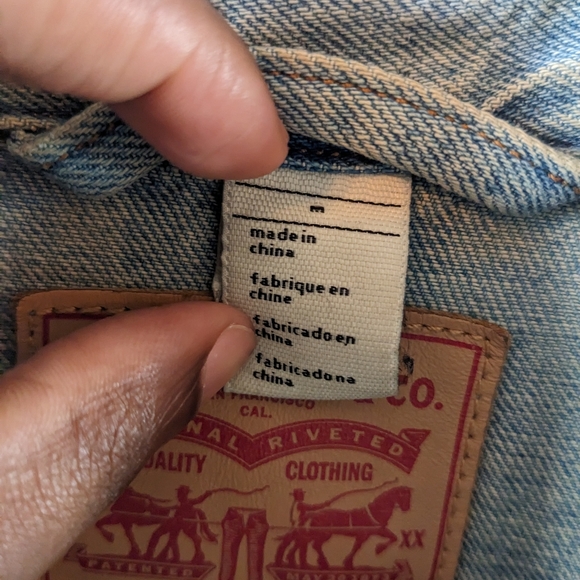 Levi's Denim Jacket - Picture 3 of 9